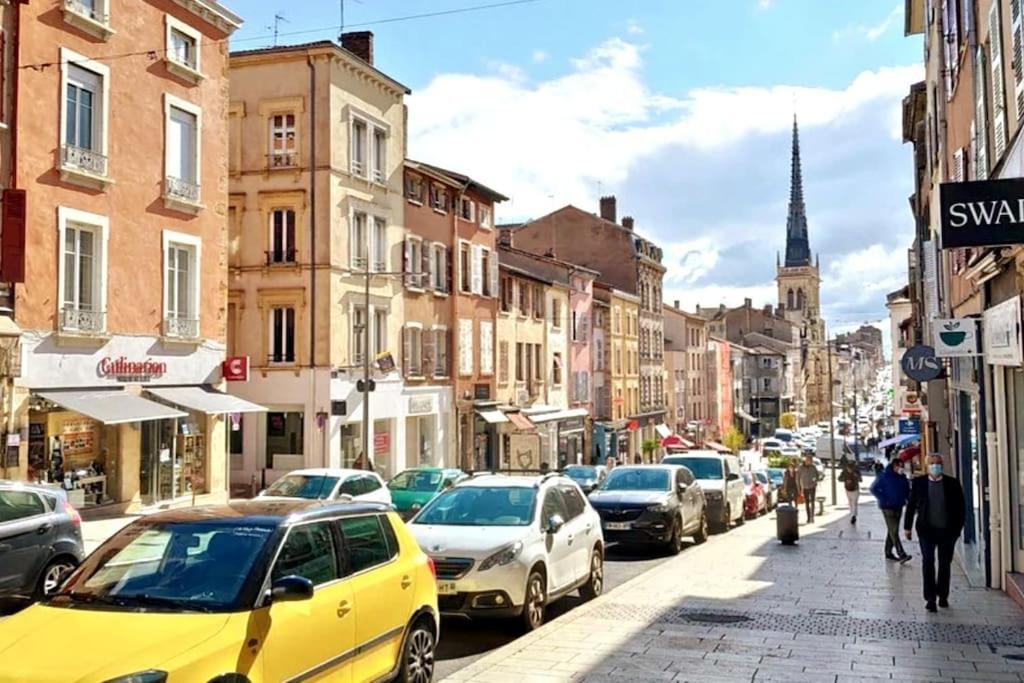 Loasis - Duplex T4 Hypercentre Apartment Villefranche-sur-Saone Bagian luar foto