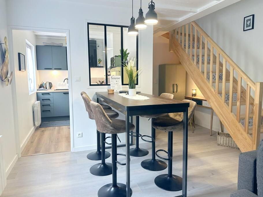 Loasis - Duplex T4 Hypercentre Apartment Villefranche-sur-Saone Bagian luar foto